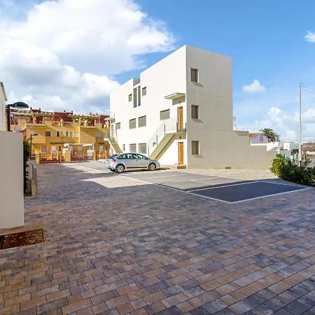 Lovely In With Swimming Pool Apartment Denia